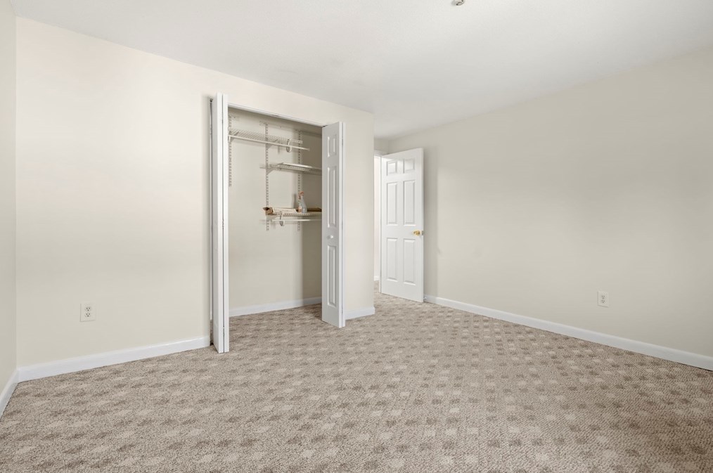 135 Grove St, Rockland MA  02370-2330 exterior