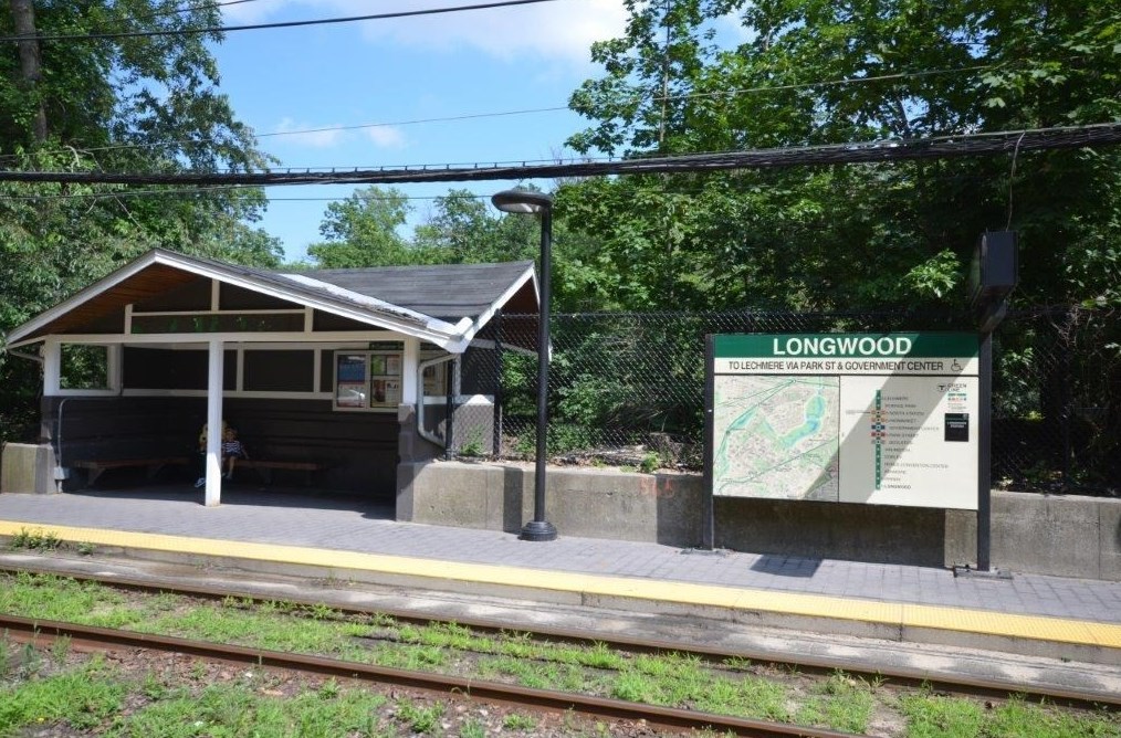 205 Kent St, Brookline MA  02446-5481 exterior