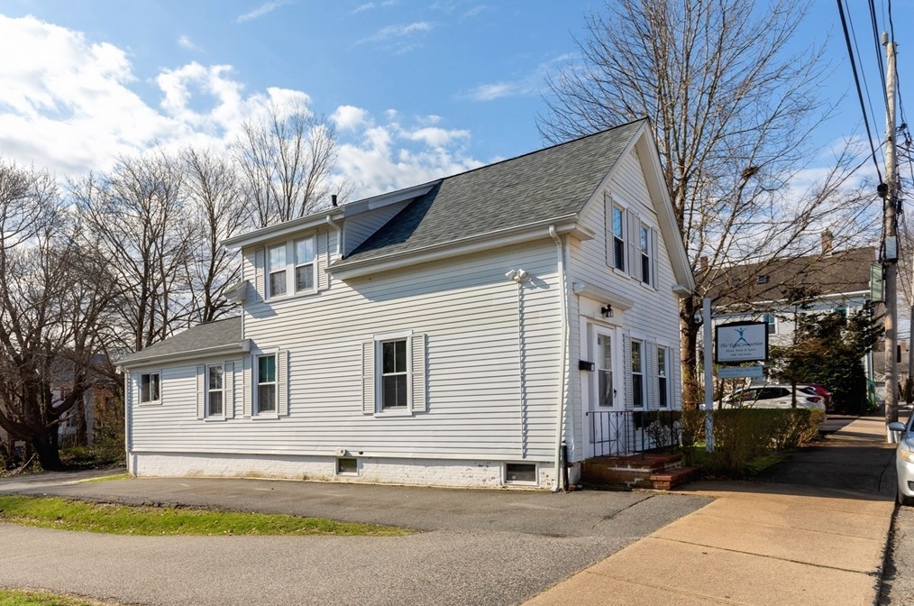 7 Fremont St, Plymouth MA 02360-3323 exterior
