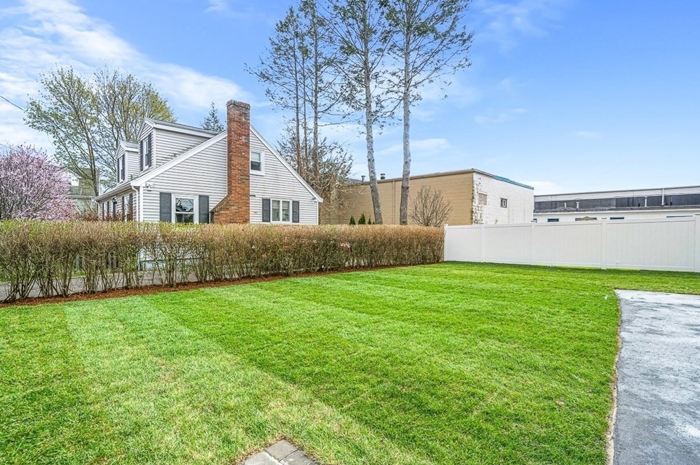 15 Conn St, Woburn MA  01801-5624 exterior