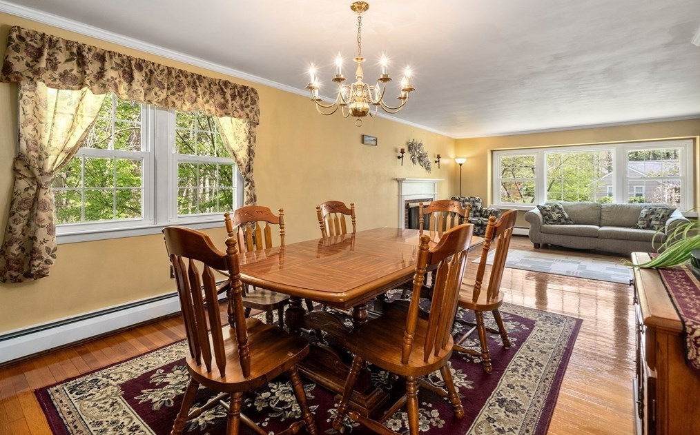 58 Birchwood Dr, Holden MA 01520-1939 exterior