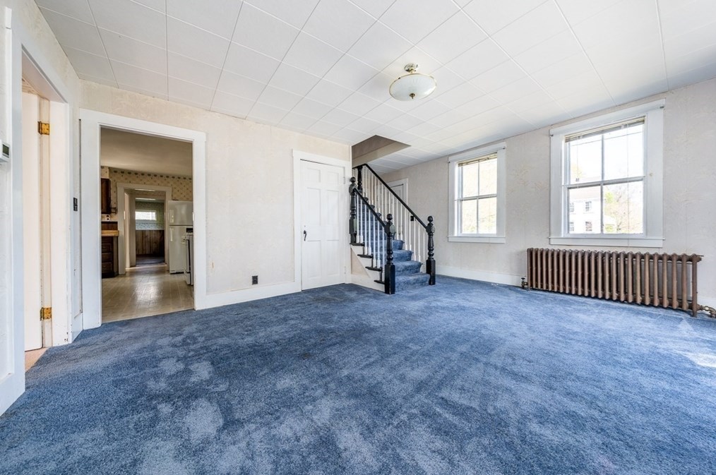 65 Gibbs Ave, Wareham MA 02571-1440 exterior