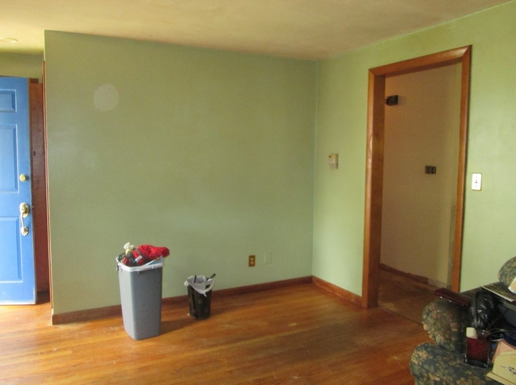 37 Wilber St, Springfield MA  01104-2526 exterior