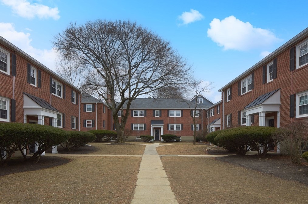 932 Massachusetts Ave, Arlington MA 02476-4601 exterior
