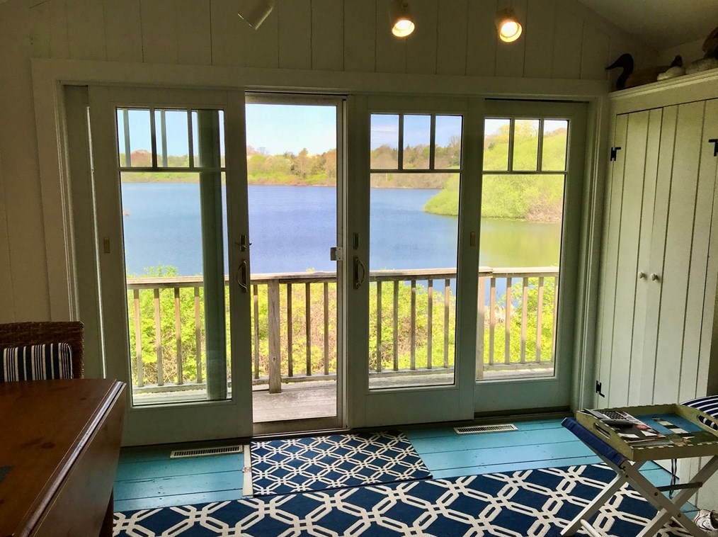 2604 Main St, Barnstable MA 02630-1029 exterior