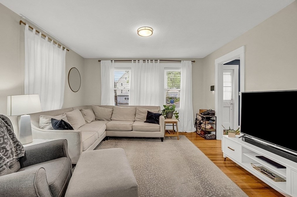 7 King St, Maynard MA exterior