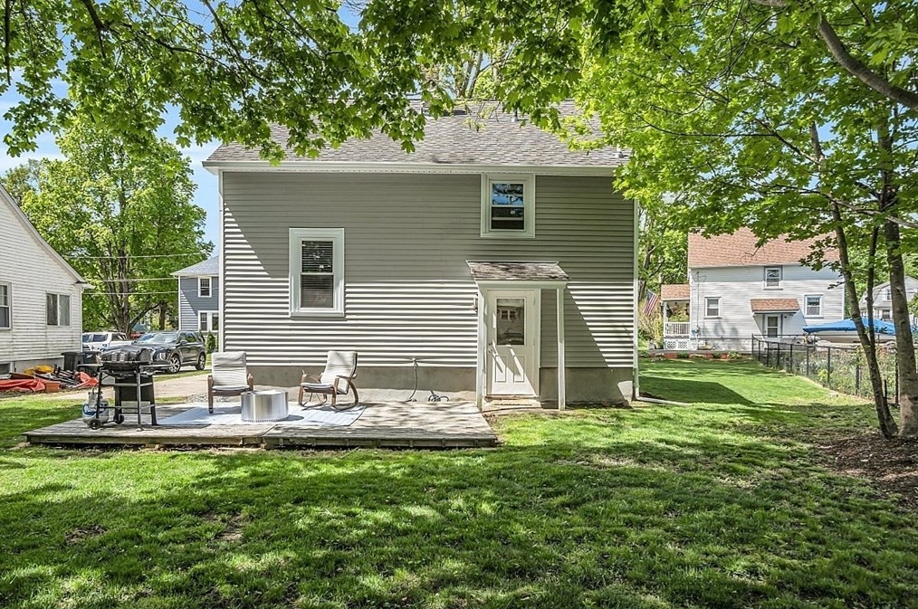 7 King St, Maynard MA exterior