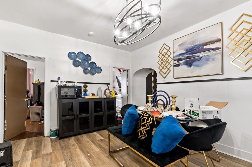 302 Sawyer St, New Bedford MA 02746-2052 exterior