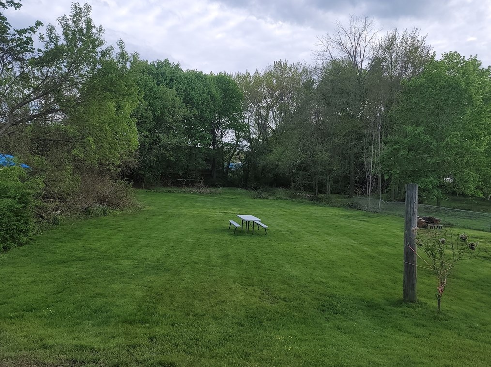 13 Hartley St, Webster MA 01570-1626 exterior