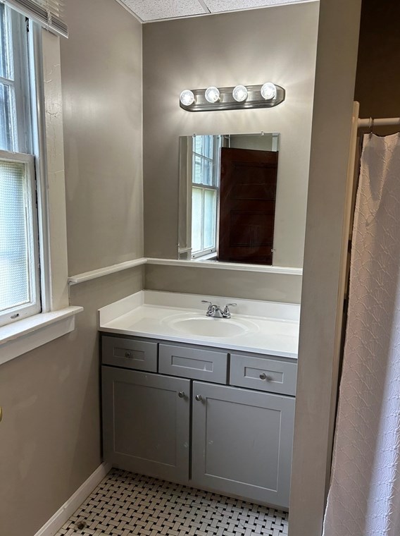 604 Rock St, Fall River MA  02720-3438 exterior