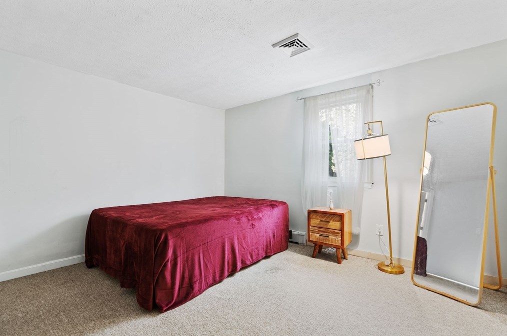 75 Bayberry Cir, East Bridgewater MA 02324-2968 exterior