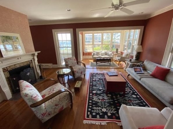 30 Waldron St, Marblehead MA 01945-3244 exterior