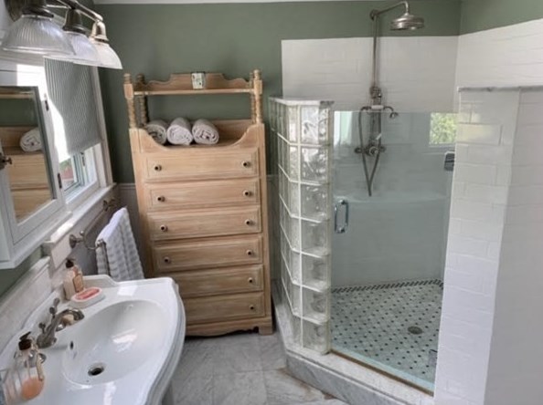 30 Waldron St, Marblehead MA 01945-3244 exterior