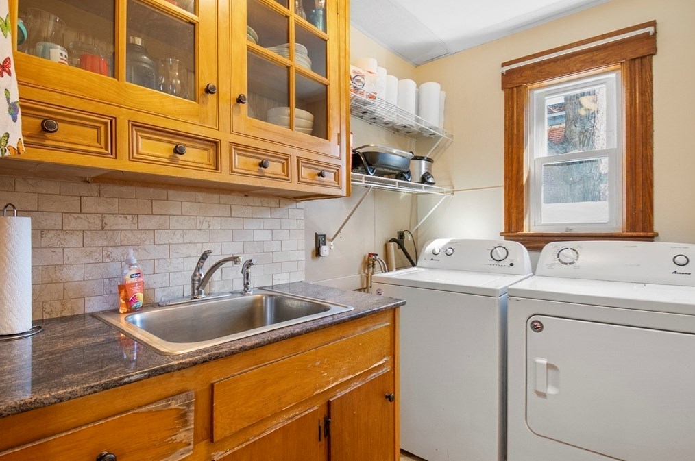 300 Sanders St, Royalston MA 01331-2830 exterior