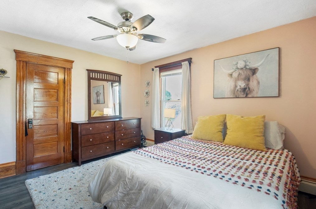 300 Sanders St, Royalston MA 01331-2830 exterior