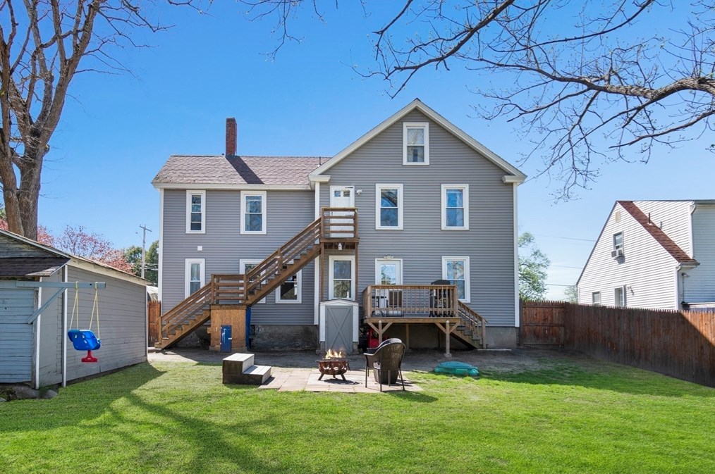 300 Sanders St, Royalston MA 01331-2830 exterior