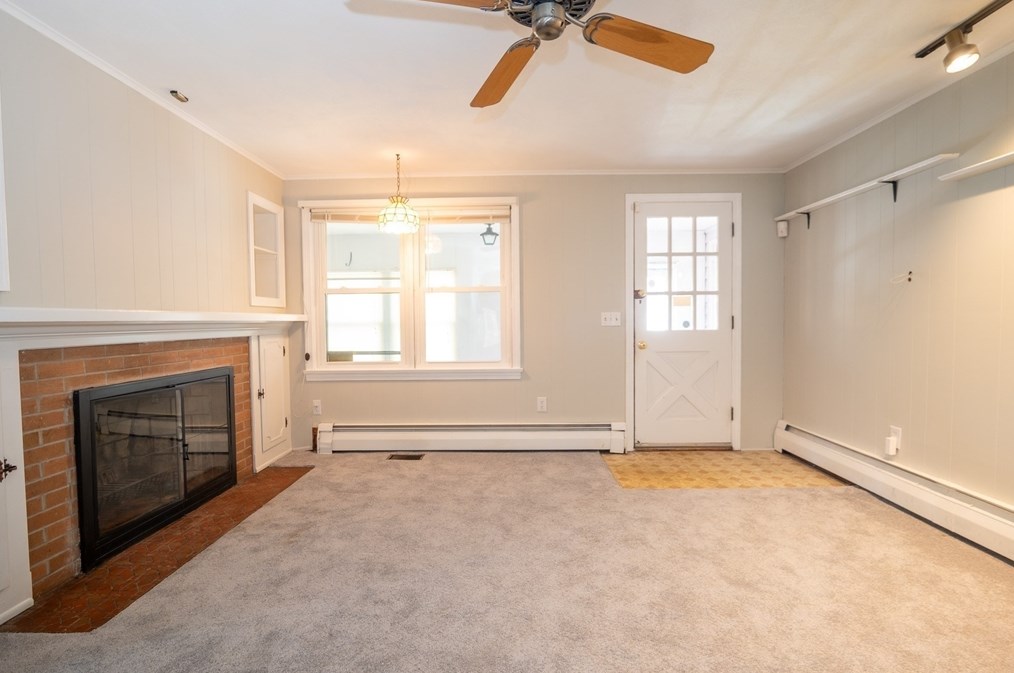 2 Blaney Cir, Seekonk MA exterior