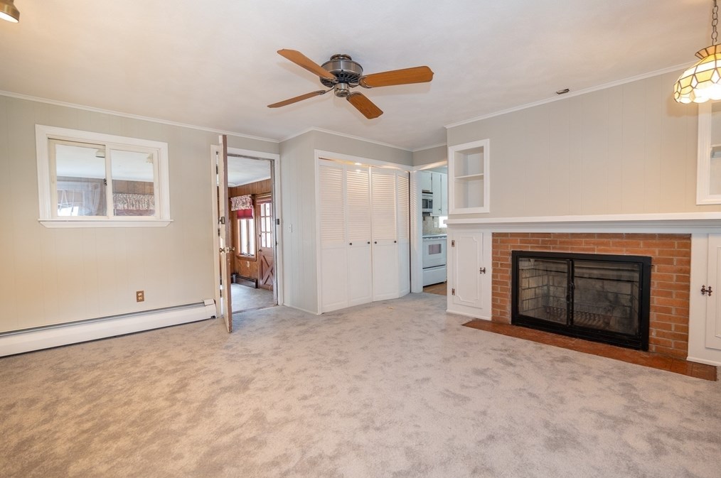 2 Blaney Cir, Seekonk MA exterior