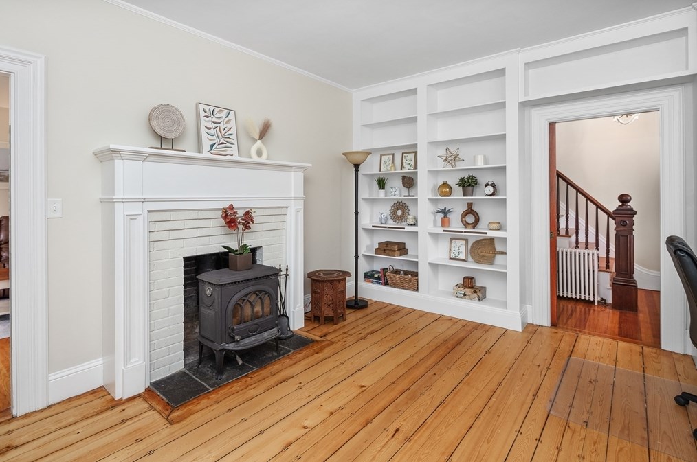 1 Church St, Hanover MA 02339-2316 exterior