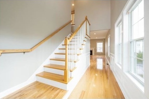 34 Kendall Ct, Bedford MA  01730-1681 exterior