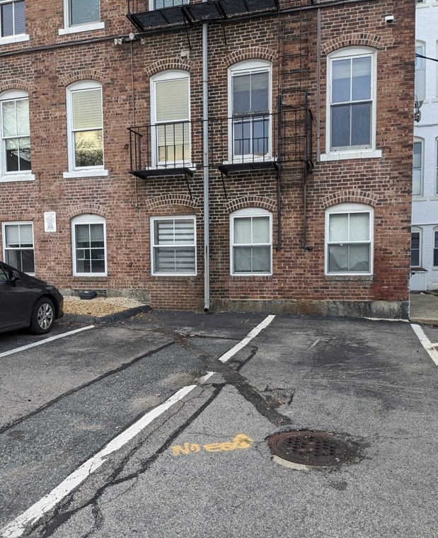 1800 Massachusetts Ave, Cambridge MA  02140-2853 exterior