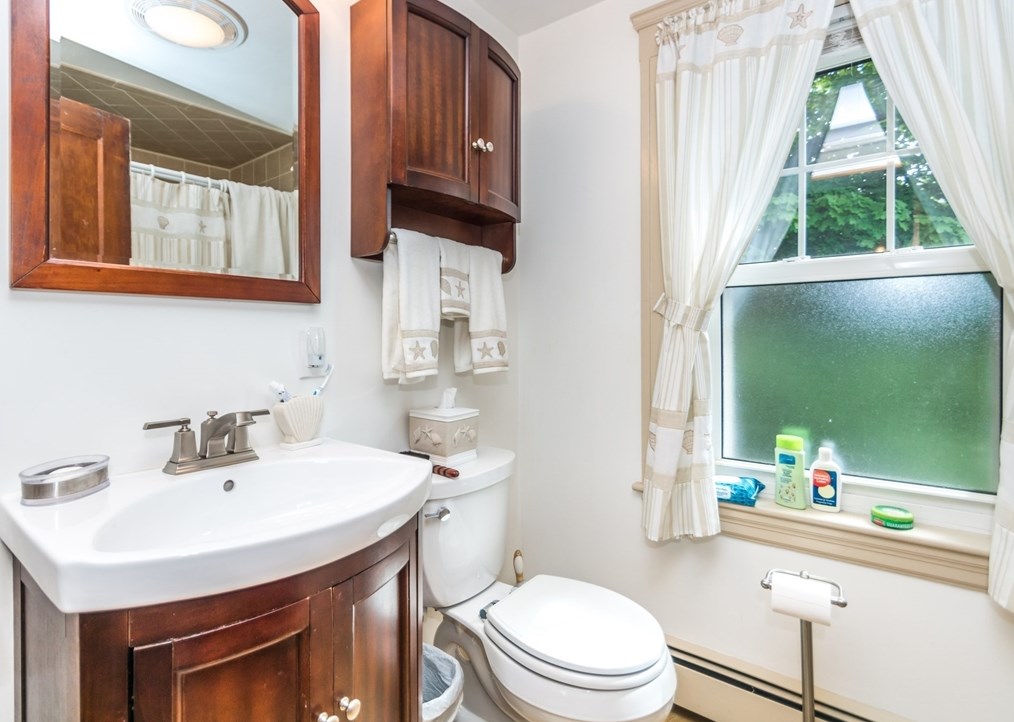 197 High St, Waltham MA 02453-0543 exterior