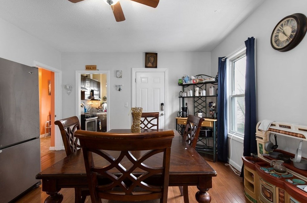 158 Crapo St, New Bedford MA 02744-1028 exterior