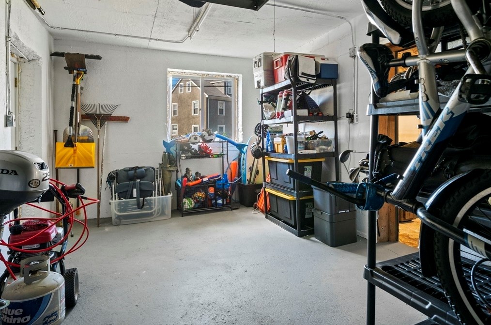 20 Greystone Rd, Nahant MA 01908-1244 exterior