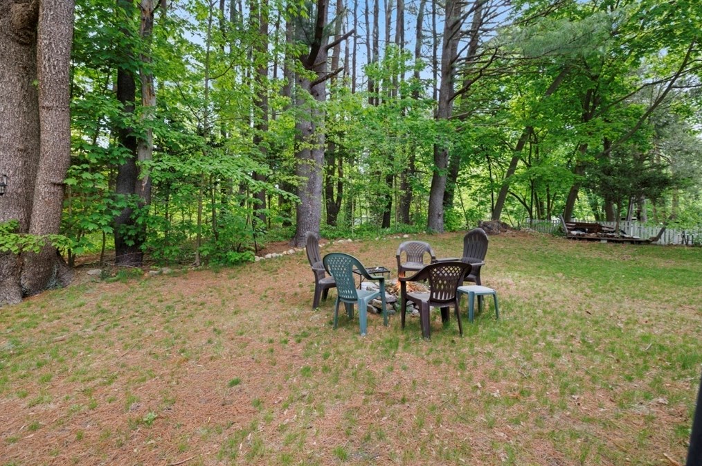 5 Priscilla Rd, Lynnfield MA 01940-1117 exterior