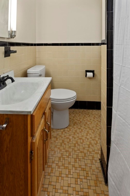 5 Priscilla Rd, Lynnfield MA 01940-1117 exterior