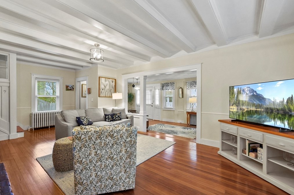 300 Billings St, Quincy MA 02171-1803 exterior