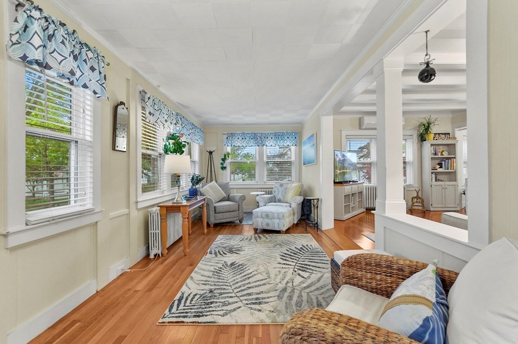 300 Billings St, Quincy MA 02171-1803 exterior