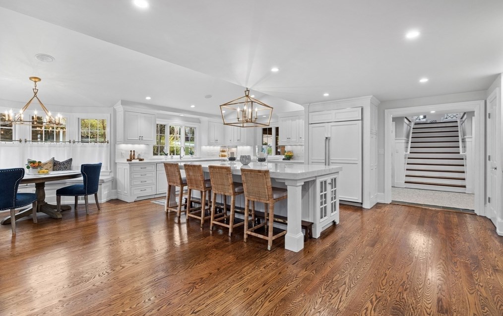 116 Abbot St, Andover MA  01810-4833 exterior