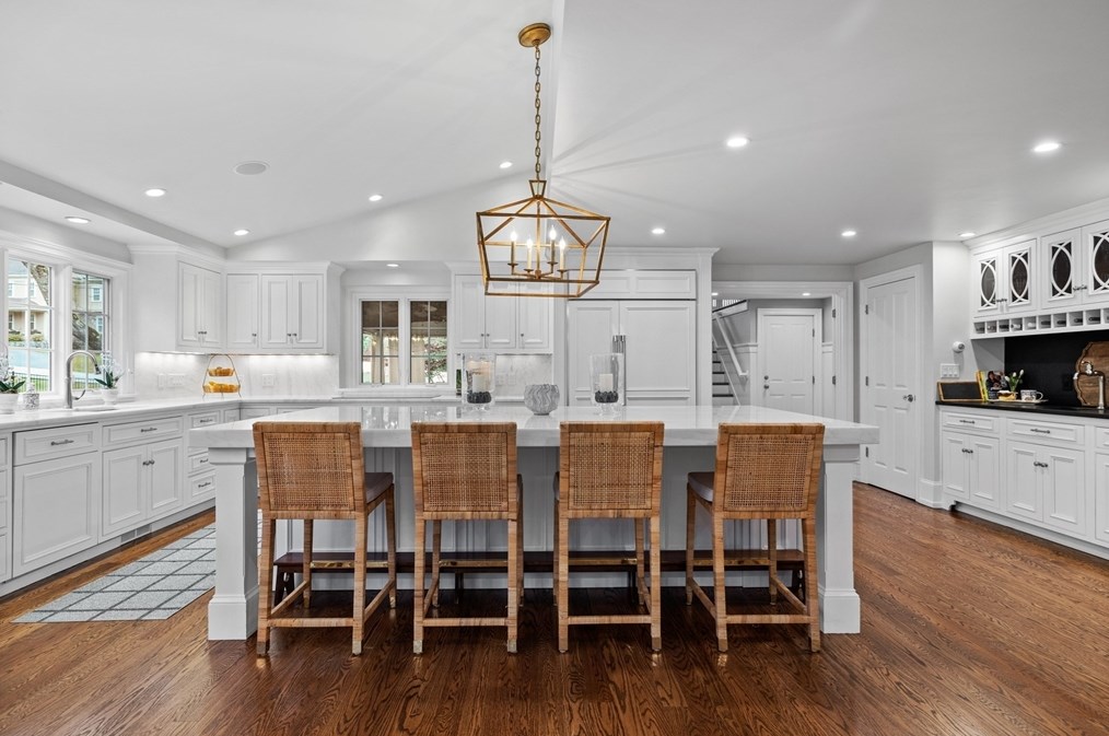 116 Abbot St, Andover MA  01810-4833 exterior