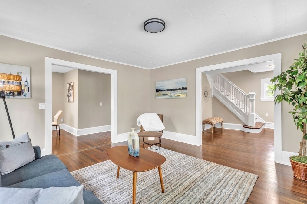 60 Lower Westfield Rd, Holyoke MA 01040-2712 exterior