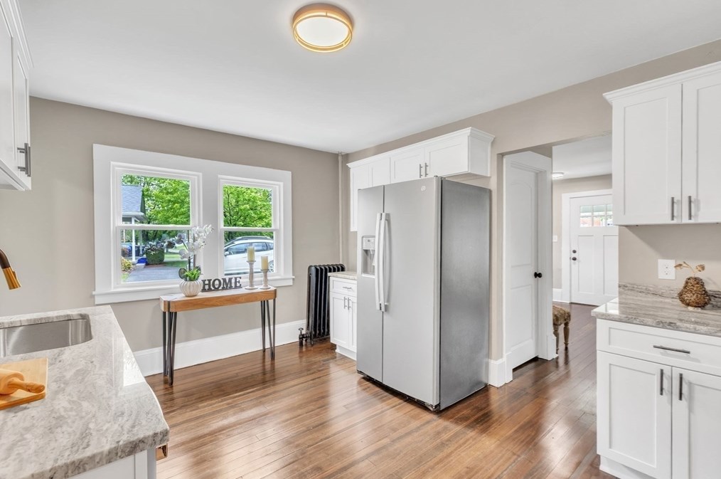 60 Lower Westfield Rd, Holyoke MA 01040-2712 exterior