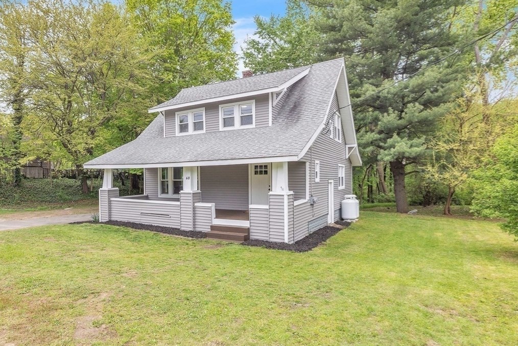 60 Lower Westfield Rd, Holyoke MA 01040-2712 exterior