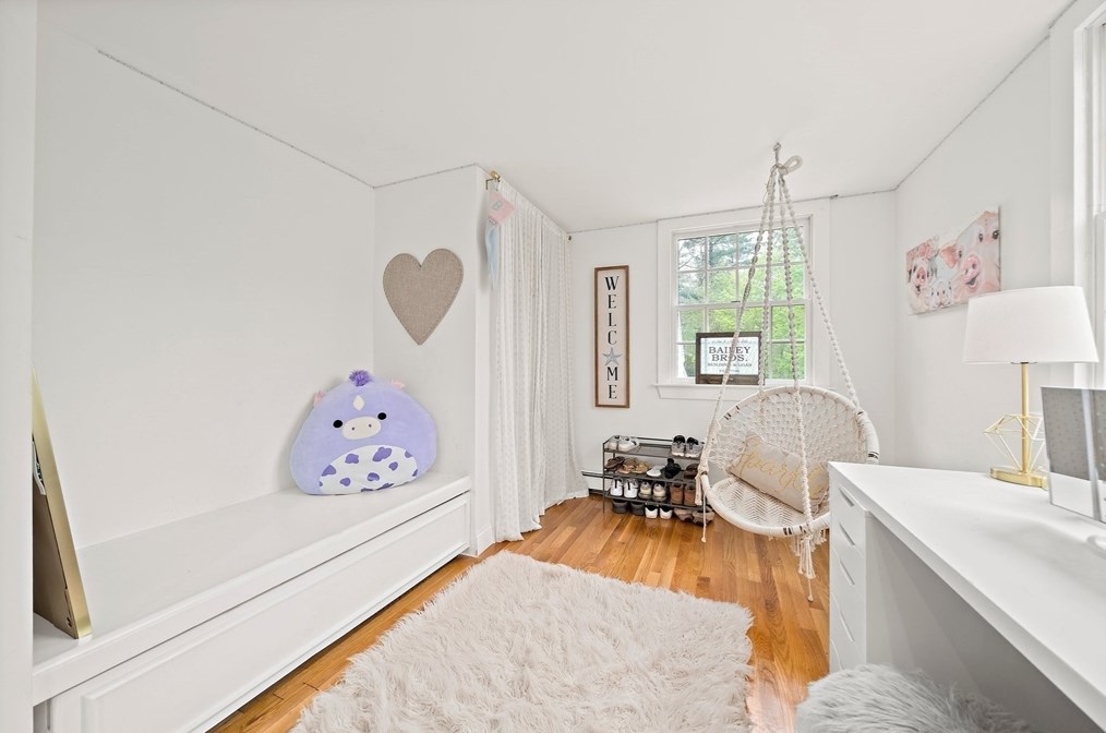 393 Tremont St, Duxbury MA  02332-4904 exterior