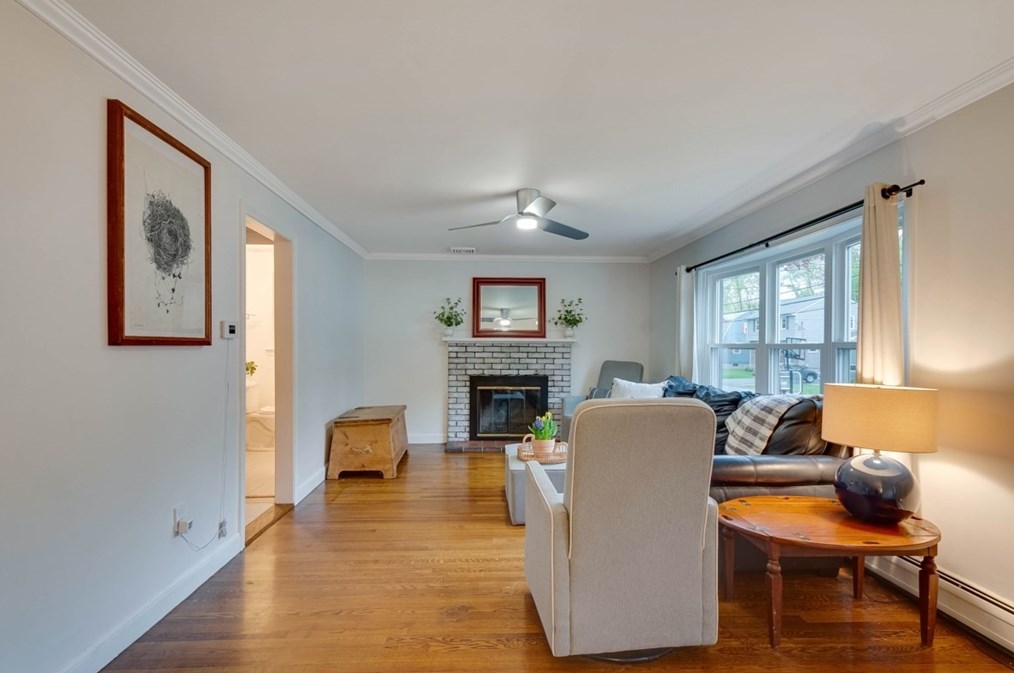 36 Wentworth St, Dedham MA  02026-4930 exterior