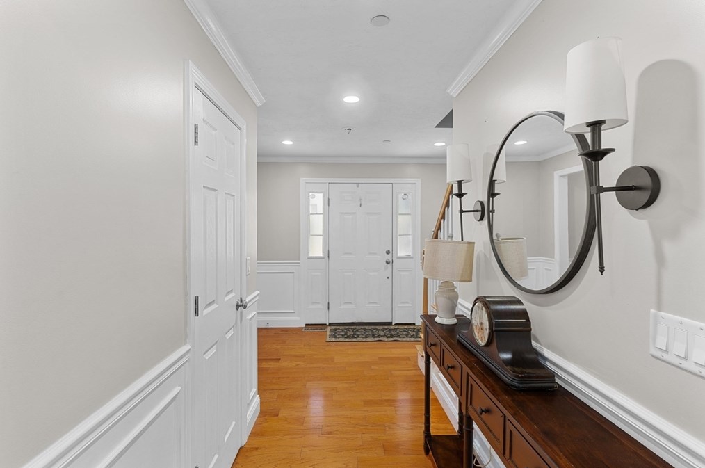 39 Magnavista Dr, Haverhill MA 01830-2294 exterior