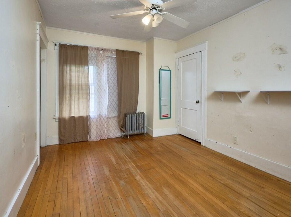 88 Beaconsfield Rd, Worcester MA 01602-1305 exterior