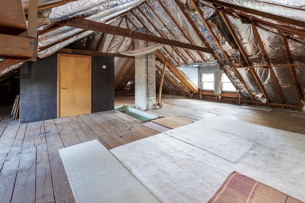 246 Lk Ave, Newton MA 02461-1210 exterior