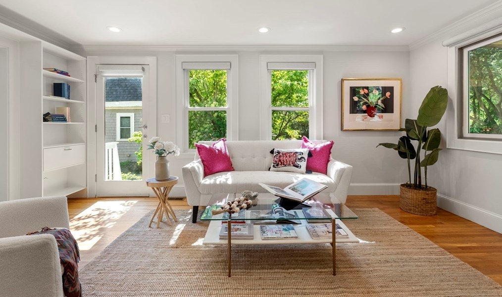 68 Bennington St, Newton MA 02458-1901 exterior