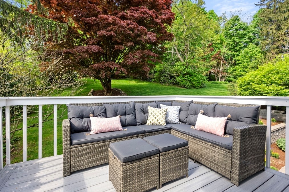 68 Bennington St, Newton MA 02458-1901 exterior