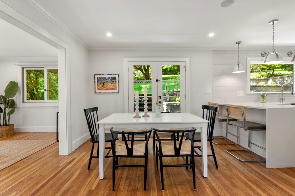 68 Bennington St, Newton MA 02458-1901 exterior