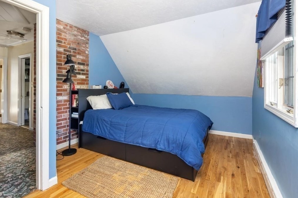 193 Newbridge St, Hingham MA 02043-2623 exterior