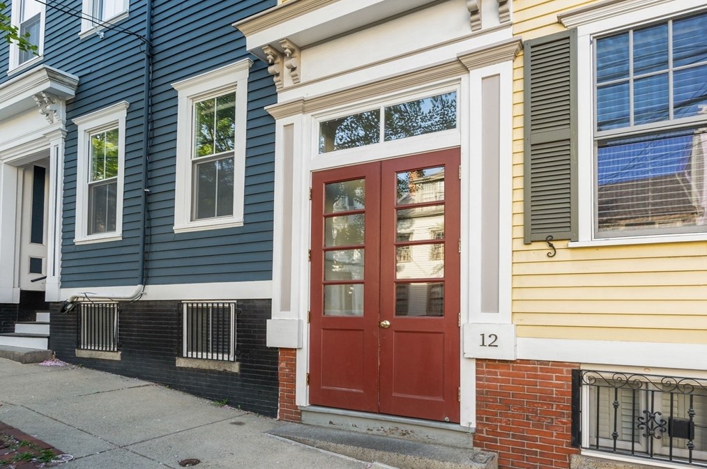 12 Lexington St, Boston MA exterior