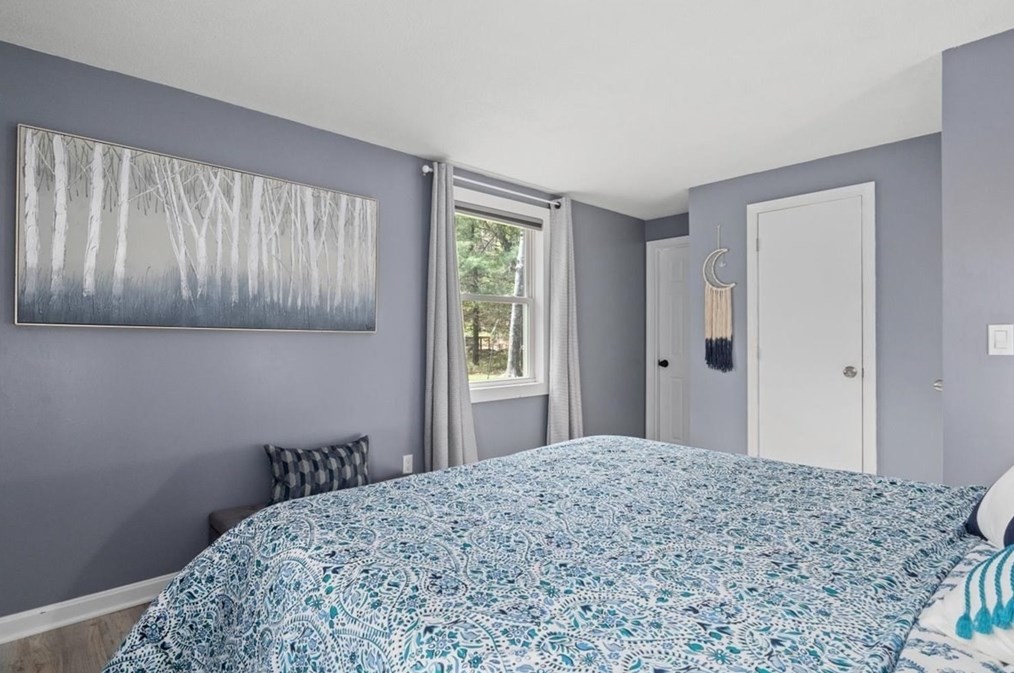 10 Thom Ave, Bourne MA  02532-4224 exterior