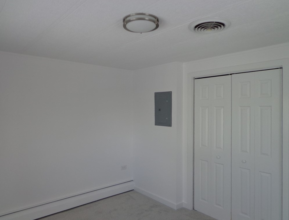 18 Bayberry Ln, Plymouth MA 02360-5029 exterior