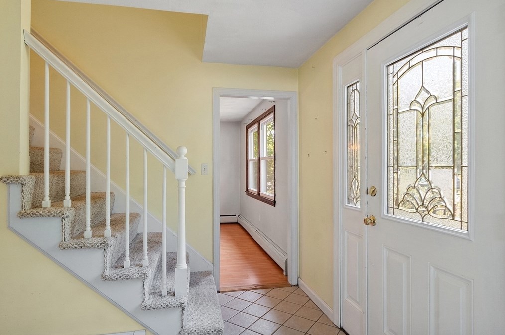 6 Fox Run Rd, Danvers MA 01923-1501 exterior